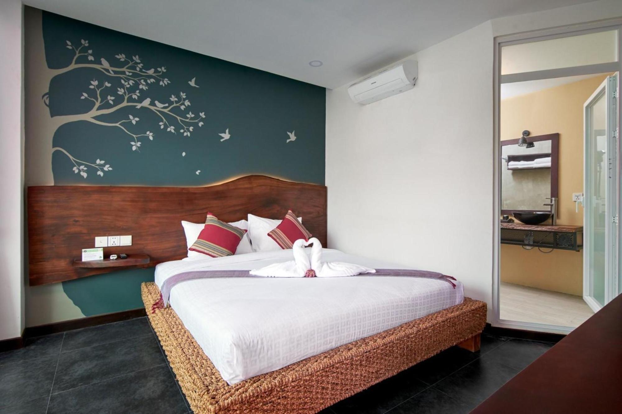 Monsoon Bassac Hotel Phnom Penh Zewnętrze zdjęcie