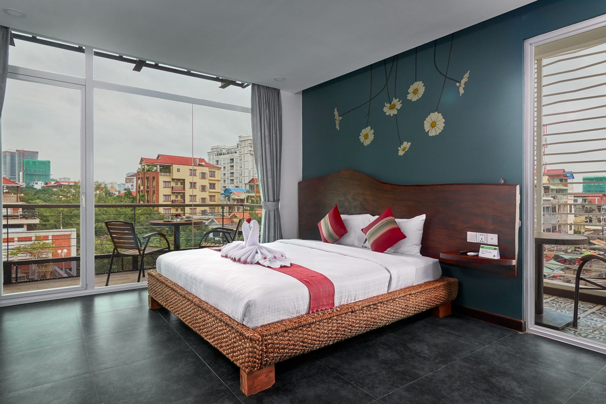 Monsoon Bassac Hotel Phnom Penh Zewnętrze zdjęcie